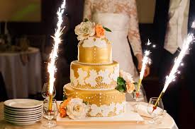 Lied Fur Hochzeitstorte Die Besten Songs Zu Prasentation Und Anschnitt Hochzeitstorte Lied Hochzeitstorte Musik Hochzeitstorte