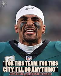 That's our QB1! #H1M #FlyEaglesFly James Nagle @NagleNFL SAVACEPHILLY  Active QBs to throw for 325+ yards