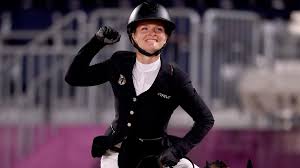 Michael jung (horb) mit chipmunk 21,4 punkte 2. Uanmrtotecl91m