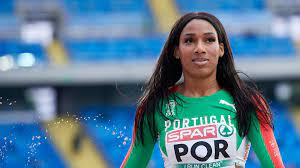 Na do atletismo do sporting clube de portugal, clube que a recebeu em 2011, de portugal e do mundo. 4yryppfhrscczm