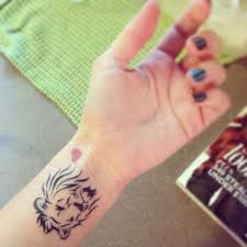 Small Lion Tattoo Hand Small Lion Tattoo Leo Tattoos Simple Lion Tattoo