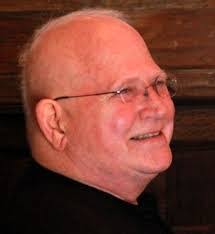 Dede Lester's Instagram, Twitter & Facebook