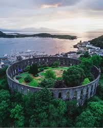 Sky High Architecture On Instagram Capture The Essence Photo C Imagogarage Location Oban Selected By With Images City Photography Landscape Spectacular Images