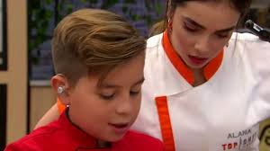 El Chef Samuel le da tips pasteleros a Alana en Top Chef VIP 2