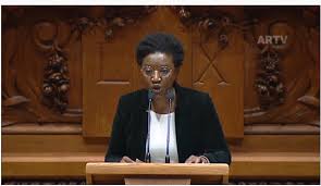 Balentina fernandes was born to hermenejildo fernandes and romualda moreto. Meet Beatriz Gomes Dias The Teacher Who Could Become The First Black Woman To Govern Lisbon Global Voices
