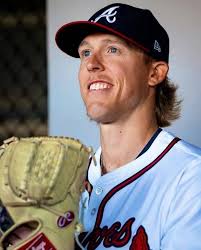 The Astros called up Jordan Weems and optioned Colton Gordon to Triple-A.  (@Chandler_Rome)