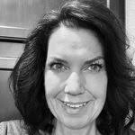 Sharron Gibbons's Instagram, Twitter & Facebook