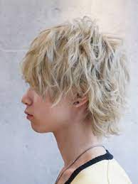 ゆるふわミディアム ルーズショートヘア ショートのヘアスタイル 無造作ヘア