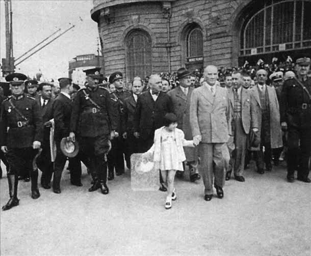 Mustafa Kemal Atat�rk Resimleri, Mustafa Kemal Atat�rk Png, Mustafa Kemal Atat�rk Gifleri
