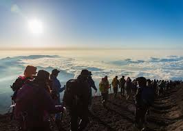 The Must See Beginners Guide To Climbing Mount Fuji Live Japan Travel Guide
