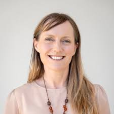 How to start your keynote speech with impact