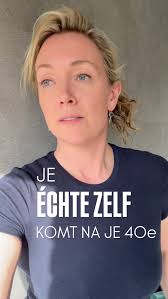 Je denkt toch niet dat een twintiger een oude taart wil?!' Ik las deze  comment ergens onder een snippet van mijn podcast. Het is bekend dat ik met  jonge mannen date en