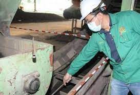 Sultan selangor, sultan sharafuddin idris shah menggesa agar pemberian vaksin bagi pekerja kilang di negeri itu dipercepatkan. Pekerja Kilang Maut Tersepit Mesin Astro Awani