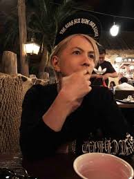 Pin By Ashley Takarai On Hyde Hide Yoshi Larcenciel Vamps Hyde Singer Jrock