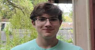 Paxton White's Instagram, Twitter & Facebook