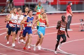 Hittil har ikke jakob ingebrigtsen klart å slå kenyaneren. 9qrozn35fgnwwm