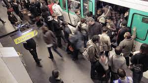«on a anticipé pour que nos clients puissent anticiper», a assuré. Greve Du 5 Decembre Reconductible Les Franciliens Doivent Ils Malgre Tout Payer Leur Passe Navigo Lci