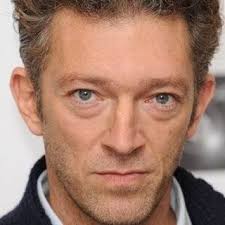 Wait, how did I miss that a very young Vincent Cassel was 'the boyfriend'  in one of the famous Renault Clio 'Nicole and Papa' commercials ?
