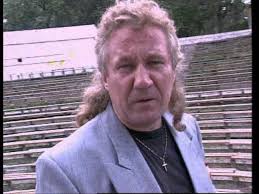 61/ ŚWIAT NIE WIERZY ŁZOM