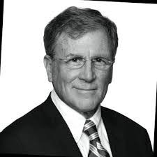 Julia Mounts's Instagram, Twitter & Facebook