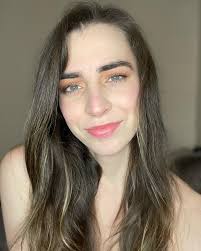 Seanna Tate (@seannaishere) • Instagram photos and videos