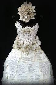 Walaupun keseruan foto itu terlihat sederhana, namun gambar itu dapat mengganti mood kita, mulai yang awalnya boring dapat menjadi ceria ketika melihatnya. 14 Ide Molto Daur Ulang Gaun Pakaian Daur Ulang