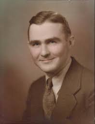 Edwin Mcleod's Instagram, Twitter & Facebook