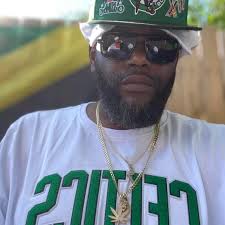 Jennifer Gaskin (@jennifertheauthor) • Instagram photos and videos