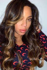 Ready to change up your hair color for fall? Pin By Ljubica Mukanova On Beyonce Related Beyonce Hair Beyonce Hair Color Beyonce Short Hair