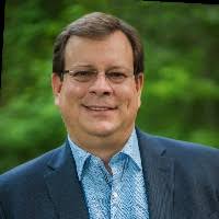 Thomas Knaack's Instagram, Twitter & Facebook