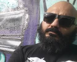 The Hot New Millennial Trend Is Scamming Amazon for Big Money