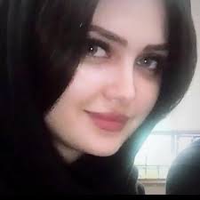 ايه اكتر حاجه بتشدكم ف الكلام مع الاشخاص او تحببك ف الكلام عموماً