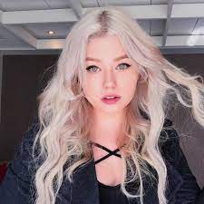 Datrie 1566586 Followers 1020 Following 47236080 Likes Live On Tiktok Brown Eyed Girls Pretty People Hair