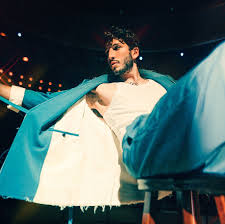 Sebastian prepared a picnic and offered baldroy a cup of tea. Sebastian Yatra Facebook