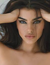 Agatha Campos (aagathacampos)