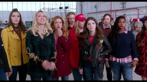 Beim riff off muss man immer mit demselben wort beginnen, womit die andere gruppe aufgehört hat. Pitch Perfect 3 Riff Off Clip Your 24 7 Daily Resource On Everything Hailee Steinfeld