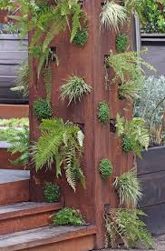 Weitere ideen zu vertikaler garten, vertikaler kräutergarten, vertikalbeet. Vertikaler Garten Gestaltungsideen Und Tipps Mein Schoner Garten