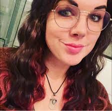 Amber Fournier's Instagram, Twitter & Facebook