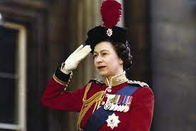 Ее отец георг vi на момент рождения старшей дочери носил титул принца, и звали его альберт. Koroleva Veka Neveroyatnaya Istoriya Zhizni Elizavety Ii Stranica 7 Iz 8 Karavan