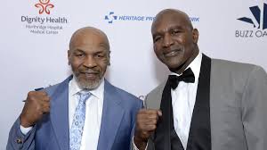 In an exhibition after 15 years of being inactive.both men deliver and tyson shows signs of his younger self in the ring. Ruckkampf Zwischen Mike Tyson Und Evander Holyfield 24 Jahre Nach Ohrbiss Eurosport