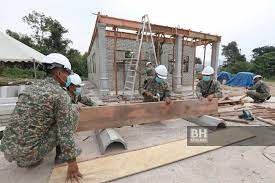 Spm selamat pagi malaysia vortex hidro lemoi. Tentera Bantu Baiki 61 Rumah Penduduk