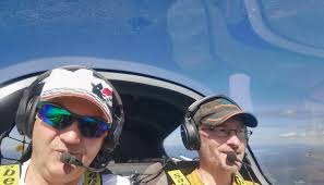 Utsjekksflyging sammen med Helge Rushfeldt med vaffel & kaffepause på  Namsos. Vi ble også påmeldt til konkurranse for å dra ned snittet.