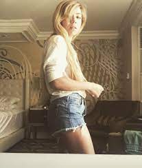 Jennette michelle faye mccurdy (born june 26, 1992) is an american film and television actress ever since carly shay has moved to italy, sam puckett (jennette mccurdy) has been touring the. Jennette Mccurdy Page On Instagram Jennettemccurdy Jennette Mccurdy Fanpage Actor Beautiful Pictureoftheday Jennette Mccurdy Flirty Miranda Cosgrove