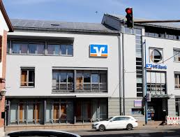 Mit unserer filialsuche finden sie einfach eine filiale in ihrer nähe oder den nächsten geldautomaten. Volksbank Kaiserslautern Und Vr Bank Suw Wasgau Wollen Fusionieren Bad Bergzabern Die Rheinpfalz