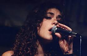 Con la musica in streaming su deezer puoi scoprire più di 56 milioni di brani, creare le tue playlist e condividere i tuoi brani preferiti con i tuoi amici. Il Premio Bianca D Aponte 2020 E Stato Rinviato A Data Da Definire A Causa Della Pandemia