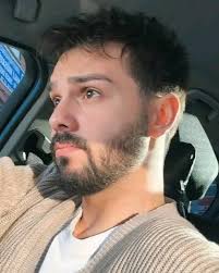 Hi let's be friends 😉