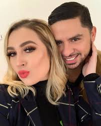 📸 Conoce a las esposas de los cantantes del regional mexicano