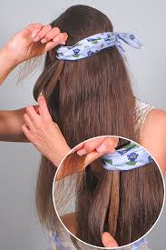 Haare glätten ohne glätteisen ist einfach möglich. Locken Mit Haarband Schone Grosse Locken Uber Nacht Praxis Tests Locken Machen Haare Uber Nacht Locken Locken Uber Nacht