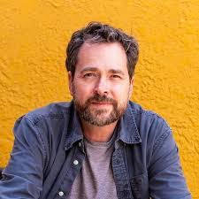 Eric Henao's Instagram, Twitter & Facebook