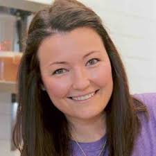 Kelly Norvell TMF, AIFD